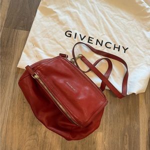PRELOVED🤍 Givenchy Pandora Small Shoulder Bag